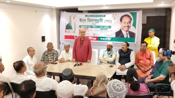 ‘আগের সরকারের দোষ দেখিয়ে বর্তমান সরকার দায়িত্ব এড়াতে পারে না’