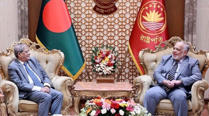 রাষ্ট্রপতির সঙ্গে প্রধান বিচারপতির সৌজন্য সাক্ষাৎ
