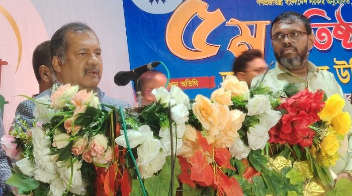 তারা ‘ফ্যাসিস্টের দালাল সাংবাদিক’ হিসেবে কারাগারে আছে: তথ্যমন্ত্রী