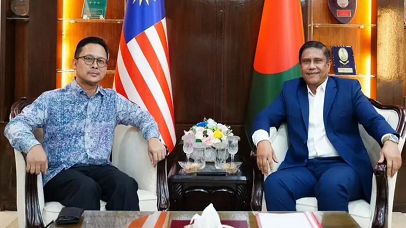 বাংলাদেশ-মালয়েশিয়ার প্রতিরক্ষা সহযোগিতা জোরদারে গুরুত্বারোপ