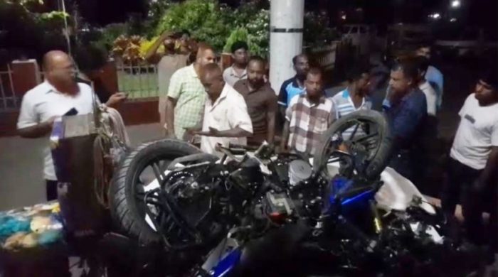 ভাঙ্গায় গাড়িচাপায় ৩ বন্ধু নিহত