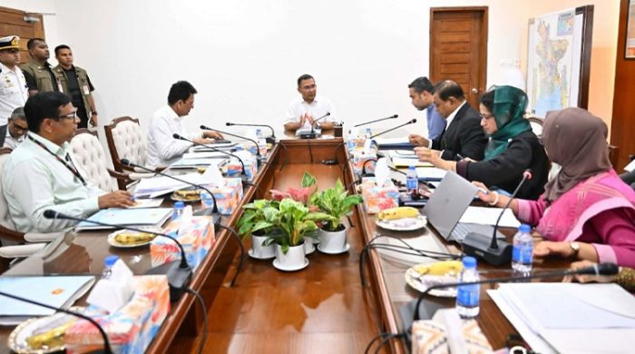 মেয়েদের জন্য সর্বজনীন উপবৃত্তি পুনর্বহালের সম্ভাব্যতা যাচাইয়ের নির্দেশ প্রধানমন্ত্রীর